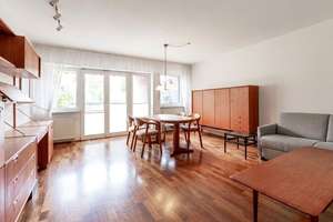 Seltene Terrassenwohnung. 2-Zimmer. 64m² mit Tiefgaragenstellplatz. Ruhige Lage. Barrierearm. – 40470 Rath, Düsseldorf – Vorschaubild 6