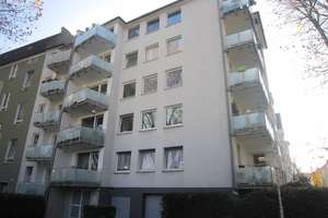 Apartment mit Balkon im Saarlandstraßenviertel