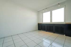 Bungalow im Dichterviertel mit uneinsehbarem Garten und Swimmingpool im Haus – Die vollständige Adresse der Immobilie erhältst du vom Anbieter., 40474 Stockum, Düsseldorf – Vorschaubild 12
