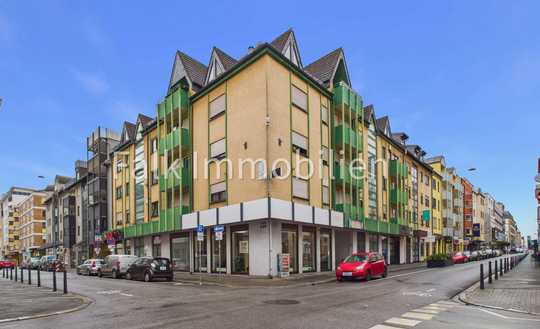 ***Mitten in den Quadraten-mitten im Leben! 2 ZKBB+Tiefgaragenstellplatz in Mannheim-City***