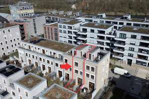 - Wohnen in Traumlage -
Roof-Top-Townhouse in unmittelbarer Donaunähe im Marina Quartier
