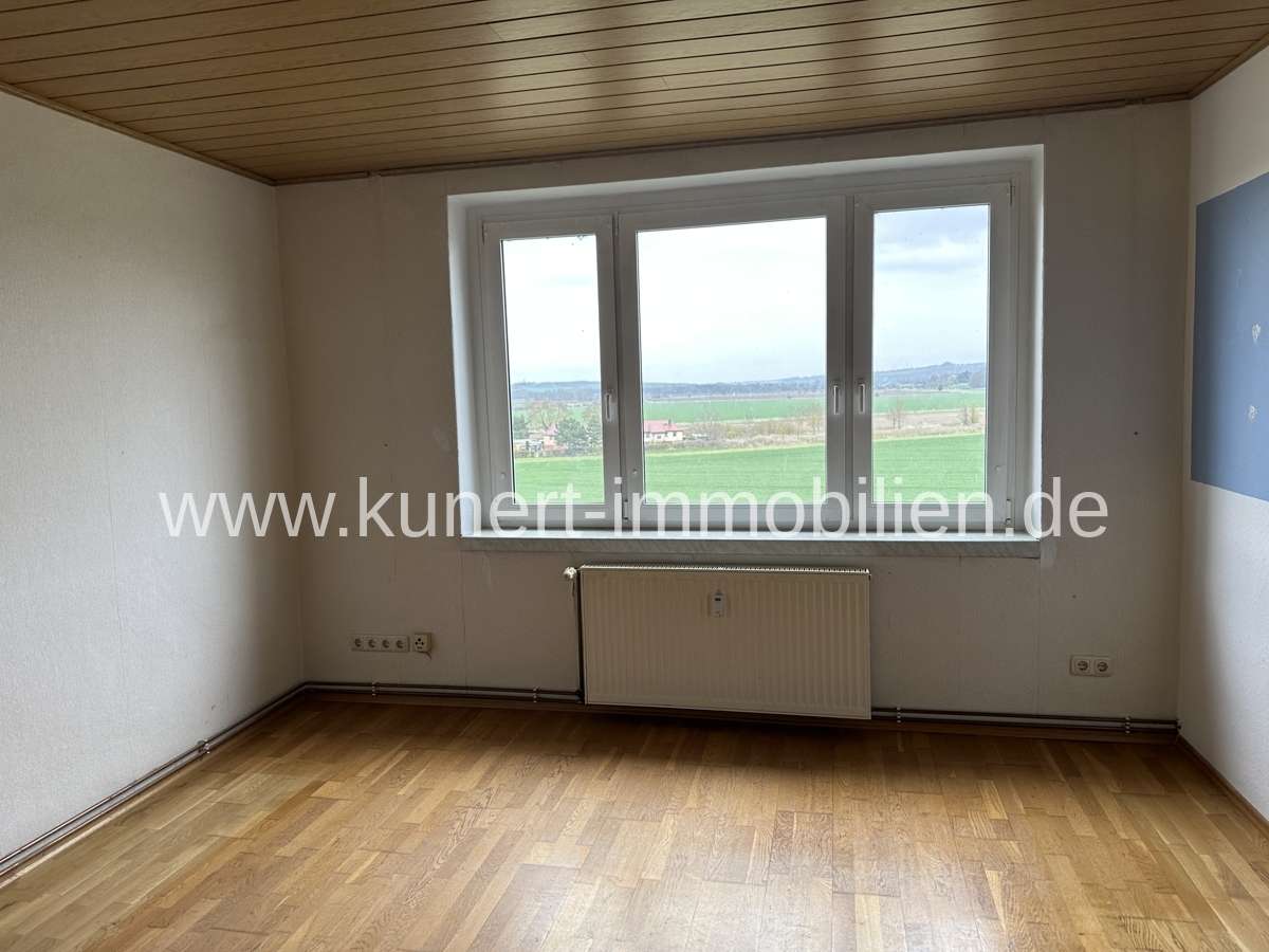 Große, bezugsfreie Eigentumswohnung (Renovierungsbedarf) mit zusätzlicher Wohneinheit in Friedeburg, Mansfeld Südharz Kreis – Bild 4