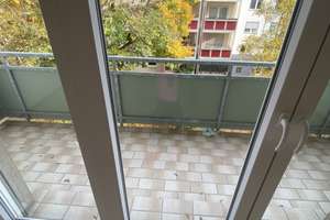 Helle 2-Zimmer Wohnung mit Balkon im 3. OG in Mannheim-Lindenhof – Meerwiesenstraße 43, 68163 Lindenhof, Mannheim – Vorschaubild 2