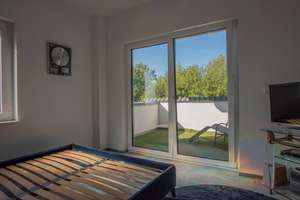 Ein Zuhause mit außergewöhnlichen Möglichkeiten -  stilvolles Zweifamilienhaus in Frankfurt-Harheim – 60437 Harheim, Frankfurt am Main – Vorschaubild 37