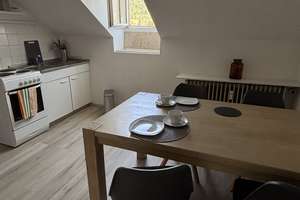 Lebendiges Stadtleben: 2-Zimmer-Wohnung in der Heidelberger Altstadt – Die vollständige Adresse der Immobilie erhältst du vom Anbieter., 69117 Altstadt, Heidelberg – Vorschaubild 7