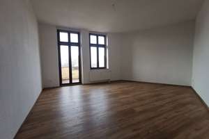 Ihr neues Zuhause wartet auf SIE !!! - Tageslichtbad, Balkon & große Wohnküche