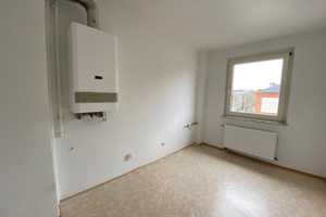 Schöne & günstige 3-Zimmer-Wohnung in der Innenstadt – Rheinstr. 60, 65185 Wiesbaden – Vorschaubild 4