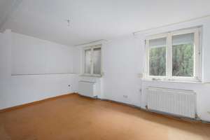 Sanierung oder Abriss? Beides interessant! – Die vollständige Adresse der Immobilie erhältst du vom Anbieter., 75181 Huchenfeld, Pforzheim – Vorschaubild 5