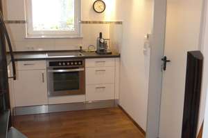 Ausgefallenes Appartement mit Einbauküche, Kaminofen und Stellplatz in Hofschaftslage von gräfrath – Obenflachsberg 11, 42653 Gräfrath, Solingen – Vorschaubild 8