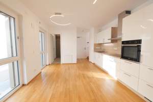Außergewöhnliche Dachterrassenwohnung in Toplage in unmittelbarer Nähe zu Altstadt/HBF/Wöhrder Wiese – Reindelstrasse 20, 90402 Marienvorstadt, Nürnberg – Vorschaubild 1
