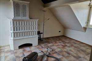 Über den Dächern der Stadt: Charmante 4-Zimmer-Maisonette mit traumhaftem Burgblick! – Die vollständige Adresse der Immobilie erhältst du vom Anbieter., 90459 Hummelstein, Nürnberg – Vorschaubild 2