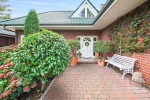 Reserviert! Traumhaus mit Fernblick – modernes Einfamilienhaus auf großem Grundstück in Borgfeld
