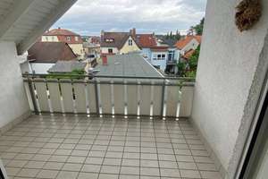 Preissenkung - 3 Zimmer DG-Wohnung in kleiner Wohneinheit "Eppertshausen"
