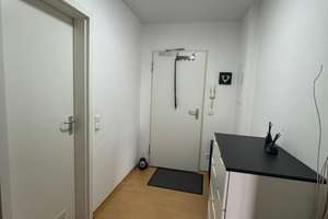 Helle & gepflegte 2-Zimmer-Wohnung mit Balkon und Garage in München-Moosach – Bingener Straße 18, 80993 Alt-Moosach, München – Vorschaubild 5