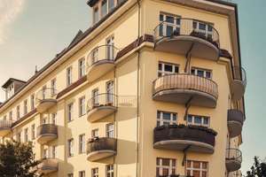Berliner Altbaucharme trifft modernes Wohnen mit Balkon in begehrter Lage – Die vollständige Adresse der Immobilie erhältst du vom Anbieter., 10439 Prenzlauer Berg, Berlin – Vorschaubild 7