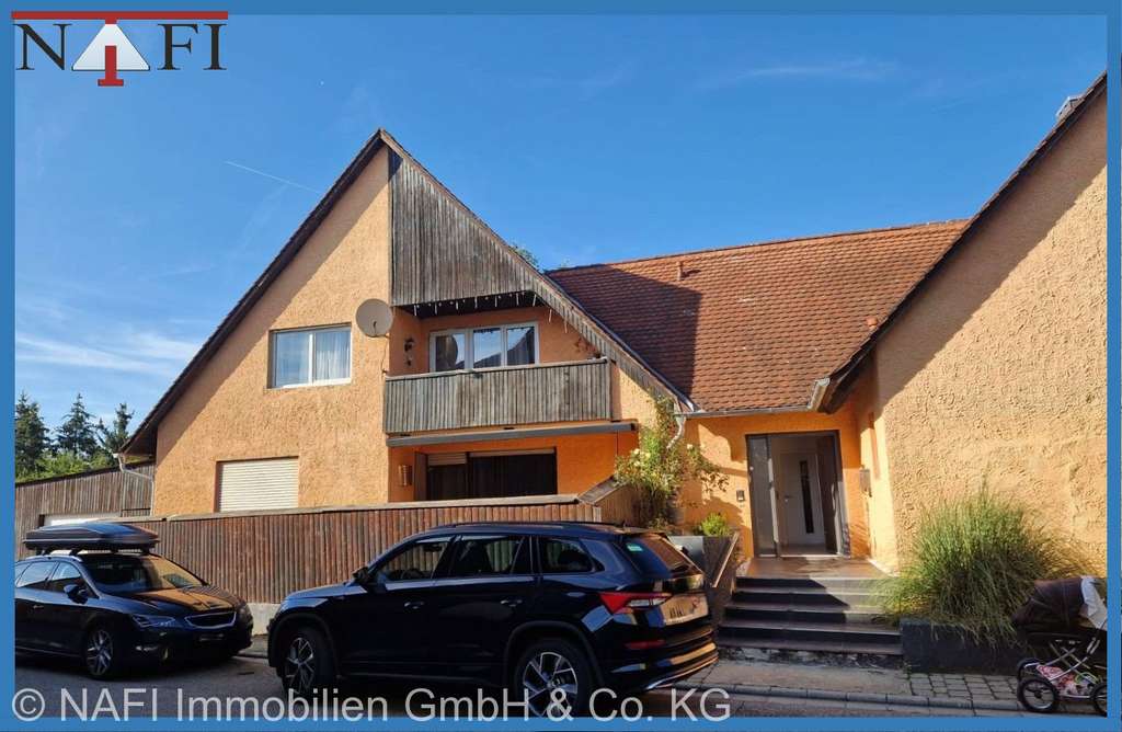 Immobilie in Leutershausen - Helle, modernisierte 6-Zimmer-Wohnung mit viel Wohnfläche - Bild 0