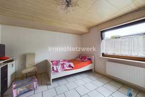 TOP***Zweifamilienhaus mit 4 Garagen im Vorort von Elsdorf***NEU – Rhein-Erft-Kreis – Vorschaubild 12
