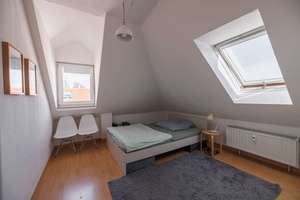Bezugsfreie, voll möblierte 2-Zimmer-Wohnung mit Tageslichtbad in Leipzig-Leutzsch – 4179 Leutzsch, Leipzig – Vorschaubild 3