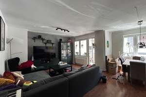 Schöne 3-Zimmer Stadtwohnung mit Terrasse, Garten und Balkon *WG geeignet*