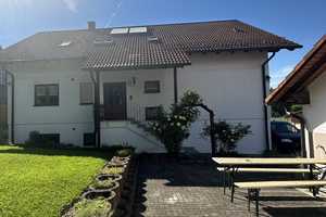 4 wunderschöne Wohneinheiten, Garagen in Trochtelfingen 211-24 – Reutlingen (Kreis) – Vorschaubild 1