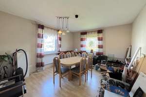 Einfamilienhaus mit großem Grundstück und vielseitigen Möglichkeiten – Die vollständige Adresse der Immobilie erhältst du vom Anbieter., 37574 Kreiensen – Vorschaubild 13