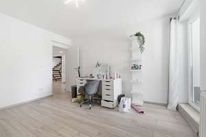 Modernisierte Doppelhaushälfte mit Garage, Terrasse, Balkon und viel Wohnkomfort in Wormersdorf – Die vollständige Adresse der Immobilie erhältst du vom Anbieter., 53359 Rheinbach – Vorschaubild 16
