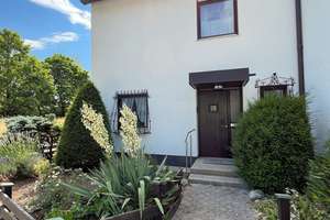 Attraktives Reiheneckhaus mit großem Garten in Perlach – Die vollständige Adresse der Immobilie erhältst du vom Anbieter., 81735 Neuperlach, München – Vorschaubild 2