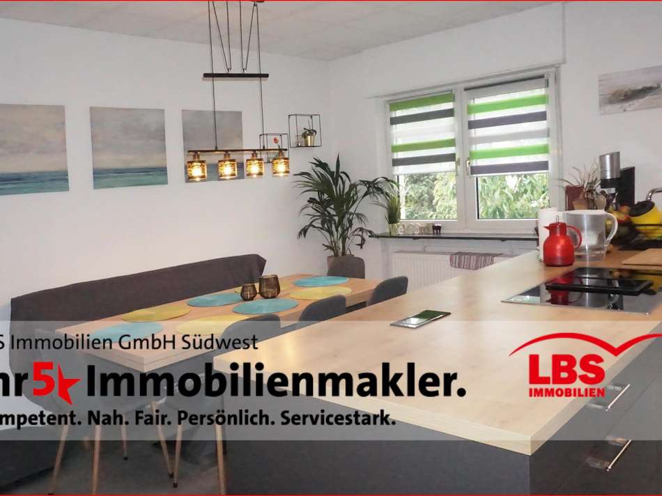 offene Küche mit Essbereich