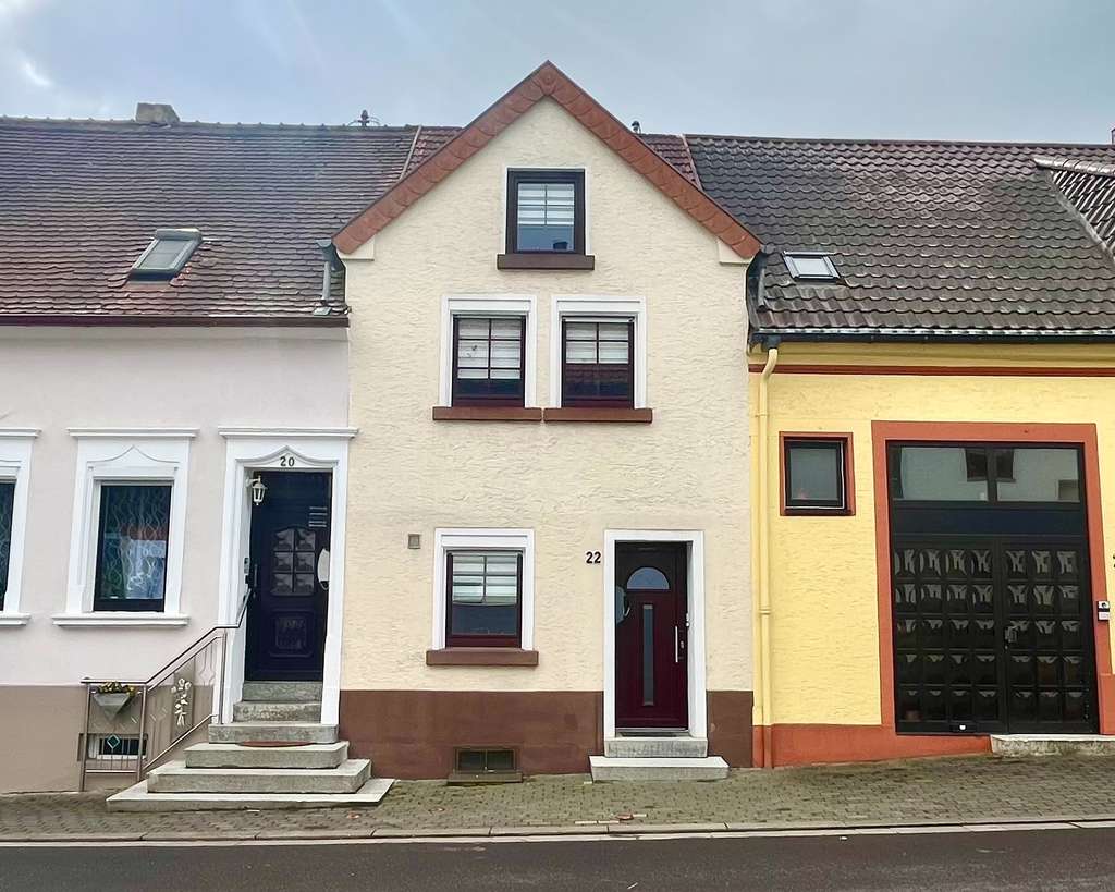 Immobilie in Blieskastel - Nettes kleines Reihenmittelhaus in Ommersheim - Bild 0