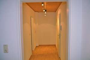 Großzügige 1 Zimmer Mansarden-Wohnung – Am Schölkegraben 1, 38226 Lebenstedt, Salzgitter – Vorschaubild 4