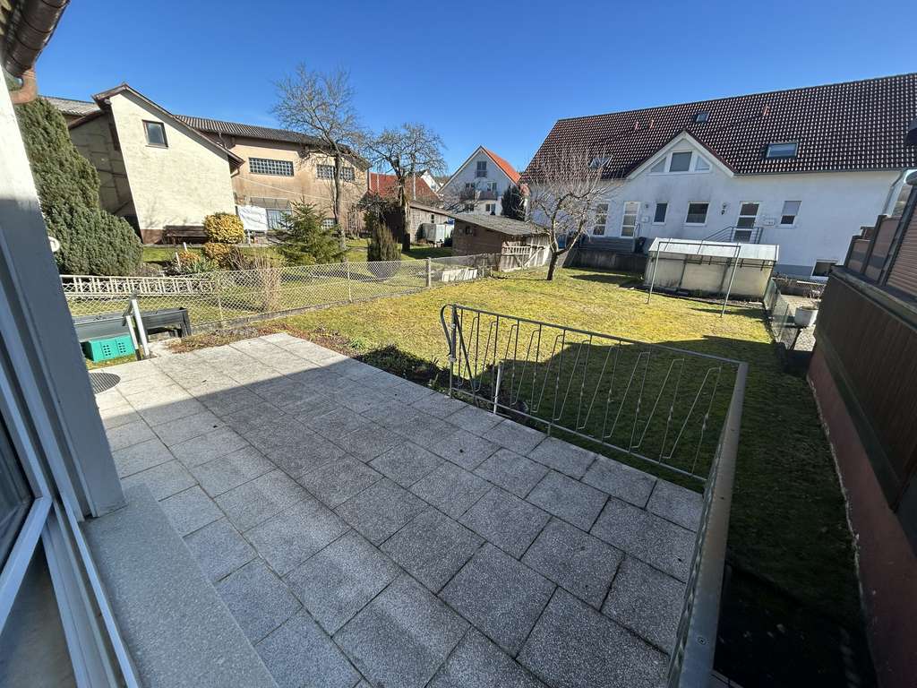 Immobilie in Böhmenkirch - Doppelhaushälfte mit großem Garten und Garage - Bild 2