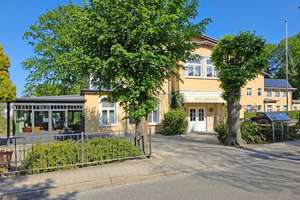 Stilvolles Investment in beliebter Lage:                                                         ... – Wilhelm-Potenberg-Straße 12, 17454 Zinnowitz – Vorschaubild 3