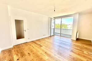 Sonnige, Top-sanierte 2-Zimmer-Wohnung mit Balkon und Aufzug in Kreuzberger Bestlage – 10961 Kreuzberg, Berlin – Vorschaubild 4