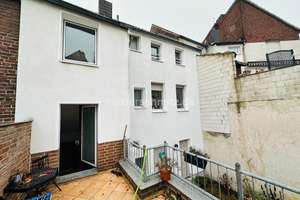 GEPFLEGTES DREIFAMILIENHAUS MIT ENTWICKLUNGSPOTENZIAL! – Die vollständige Adresse der Immobilie erhältst du vom Anbieter., 41236 Heyden, Mönchengladbach – Vorschaubild 11
