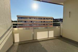 Sonniges möbliertes Appartement - frisch renoviert, mit Südwestbalkon und Tiefgaragenstellplatz – Auerfeldstraße 27, 81541 Obere Au, München – Vorschaubild 12