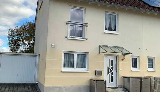 Bild von Gepflegte Doppelhaushälfte mit Garage in Leeheim