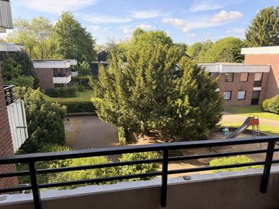 Einzug nach Modernisierung - Gut geschnittene 3 Zimmer Wohnung in Düsseldorf-Knittkuhl.