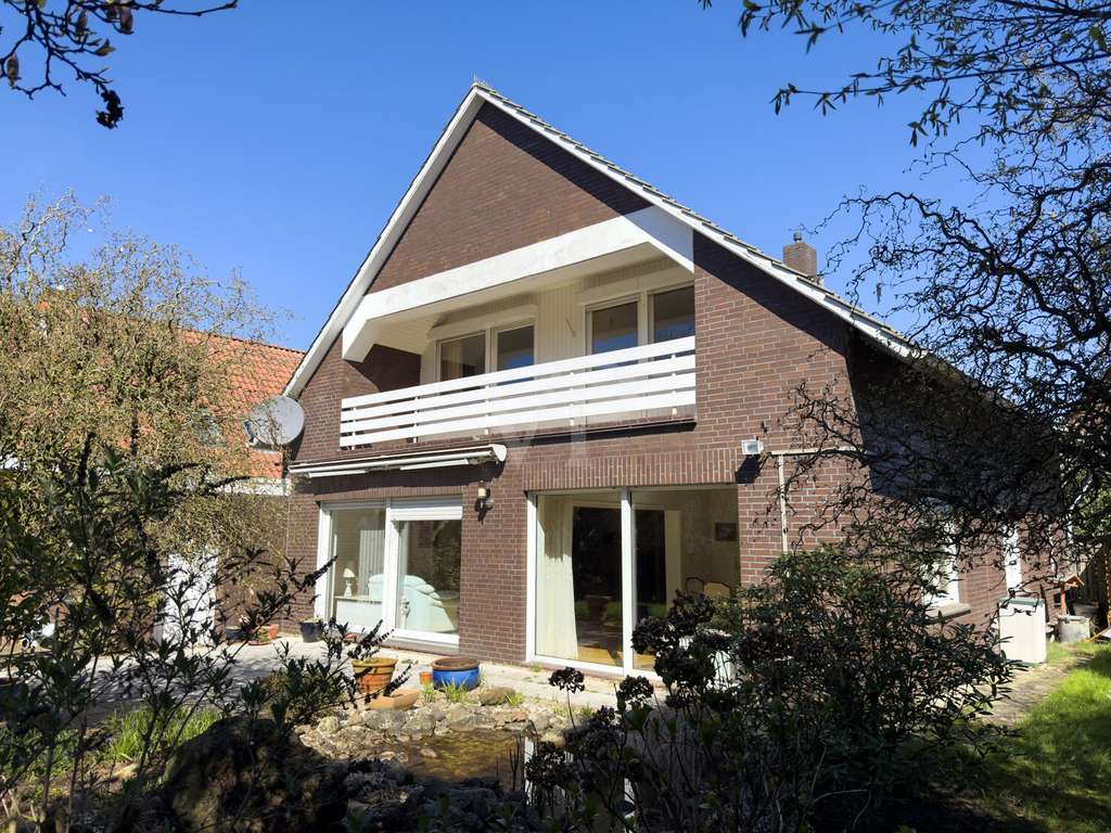 Immobilie in Cloppenburg - Einziehen und Loslegen: Charmantes Einfamilienhaus in schöner Lage - Bild 2