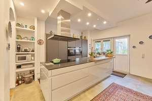 Hochwertige 6,5-Zimmer-Wohnung im Herzen von Heidelberg-Handschuhsheim