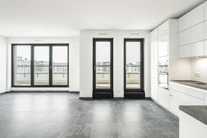 Penthouse-Living im Neubau: Sonnige Terrasse, hochwertige Küche & Erstbezug
*Zuzüglich TG-Stellpla – Die vollständige Adresse der Immobilie erhältst du vom Anbieter., 14167 Lichterfelde, Berlin – Vorschaubild 1