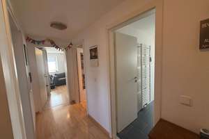 gemütliche 2-ZKB Wohnung zur Miete – Die vollständige Adresse der Immobilie erhältst du vom Anbieter., 86199 Göggingen-Süd, Augsburg – Vorschaubild 2