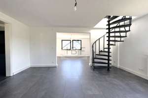 Stilvolle Maisonette-Wohnung mit Carport – Die vollständige Adresse der Immobilie erhältst du vom Anbieter., 57074 Kaan-Marienborn, Siegen – Vorschaubild 3