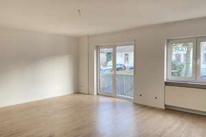 "ENTDECKE DIE MÖGLICHKEITEN !" Interessantes kleines Mehrfamilienhaus auf Erbpachtgrundstück! – Die vollständige Adresse der Immobilie erhältst du vom Anbieter., 60529 Schwanheim, Frankfurt am Main – Vorschaubild 8