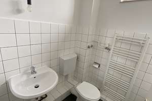 Renovierte Wohnung in Garath - Ab sofort frei ! – Thomas-Dehler-Straße 5, 40595 Garath, Düsseldorf – Vorschaubild 3