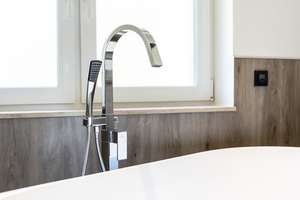 Exklusiv modernisierte Altbauvilla mit großzügigem Grundstück und stilvollen Ausstattungsdetails – Die vollständige Adresse der Immobilie erhältst du vom Anbieter., 23858 Reinfeld (Holstein) – Vorschaubild 11