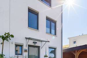 Stilvolles Reihenendhaus mit Dachterrasse & Gartenidylle – Ruhige Lage in Berlin-Spandau – Die vollständige Adresse der Immobilie erhältst du vom Anbieter., 13599 Haselhorst, Berlin – Vorschaubild 32