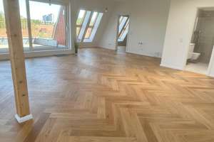 PROVISIONSFREIER VERKAUF, NEUE DACHGESCHOSSWOHNUNG MIT TERRASSEN UND LIFT IN P´BERG – Die vollständige Adresse der Immobilie erhältst du vom Anbieter., 10405 Prenzlauer Berg, Berlin – Vorschaubild 3