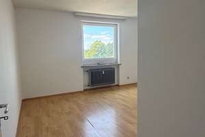 3-Zimmer-Eigentumswohnung mit Balkon, Aufzug und Stellplatz in  Bielefeld-Stieghorst zu Verkaufen – Die vollständige Adresse der Immobilie erhältst du vom Anbieter., 33605 Mitte, Bielefeld – Vorschaubild 10