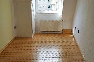 MGK bietet Hannover: Altbauwohnung - gut geschnittene Dachgeschosswohnung im Zentrum – 30159 Mitte (Ortsteil), Hannover – Vorschaubild 4
