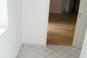 2 Raum mit Balkon und Aufzug! – Hilbersdorfer Str. 74, 9131 Hilbersdorf, Chemnitz – Vorschaubild 6